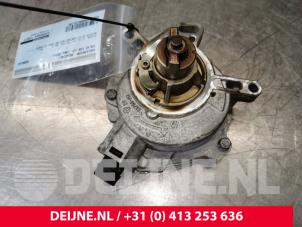 Volvo V40 Vacuum pump (petrol) O151195 photo 2