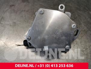 Volvo V40 Vacuum pump (petrol) O151195 photo 3