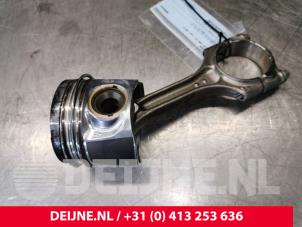 Volvo V90 Piston O151204 photo 2