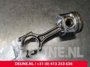 Volvo V90 Kolben O151206 foto 2