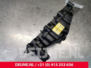 Porsche Cayenne Intake manifold O151370 photo 3