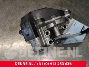 Porsche Cayenne Vortex valve motor O151385 photo 3