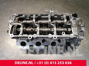 Gebruikte Cilinderkop Porsche Cayenne II (92A) 3.0 D V6 24V Prijs € 550,00 Margeregeling aangeboden door van Deijne Onderdelen Uden B.V.