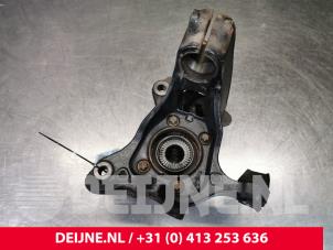 Mercedes eSprinter Achsschenkel rechts vorne O151417 foto 2