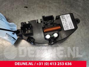 Mercedes eSprinter Heizung Widerstand O151426 foto 3