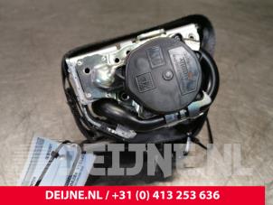 Volvo XC40 Veiligheidsgordel links-achter O151466 foto 2