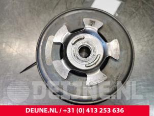 Mercedes ML-Klasse Krukas Poelie O151493 foto 2