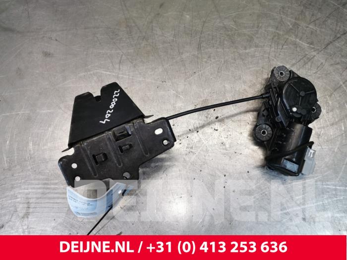 Volvo XC40 Schließmechanik Heckklappe O151548