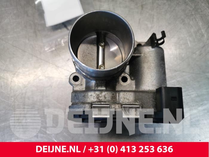Volvo V40 Drosselklappengehäuse O151564