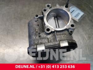Volvo V40 Gasklephuis O151564 foto 3