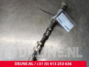 Volvo V40 Nockenwelle O151582 foto 2