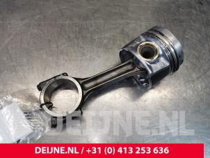 Volkswagen Caddy Zuiger O151658 foto 3