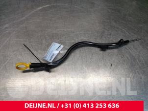 Gebruikte Olie Peilstok Volkswagen Caddy IV 2.0 TDI 102 Prijs € 18,15 Inclusief btw aangeboden door van Deijne Onderdelen Uden B.V.