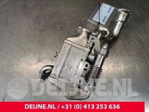 Mercedes E-Klasse EGR koeler O151792 foto 2
