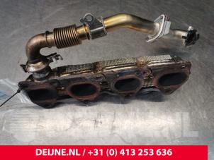 Mercedes E-Klasse Abgaskrümmer O151804 foto 3