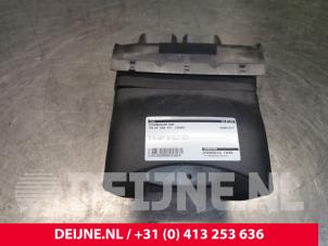 Volvo S80 Steering column cap O151814 photo 2
