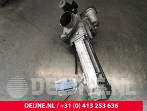 Volvo V60 EGR koeler O151892 foto 3