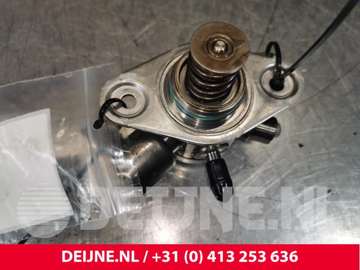 Mercedes CLA High pressure pump O151983