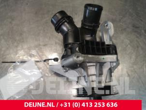 Volvo XC40 Waterpomp O152018 foto 3
