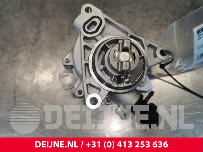 Gebruikte Vacuumpomp (Benzine) Volvo XC40 (XZ) 1.5 T4 Plug-in Hybrid 12V Prijs € 544,50 Inclusief btw aangeboden door van Deijne Onderdelen Uden B.V.