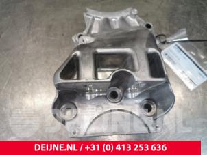 Volvo XC40 Motorlager O152020 foto 2