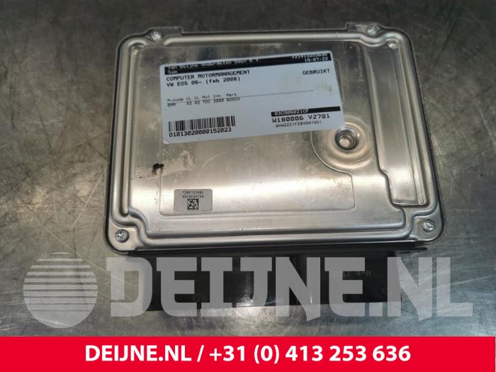 Volkswagen Eos Engine management computer O152023