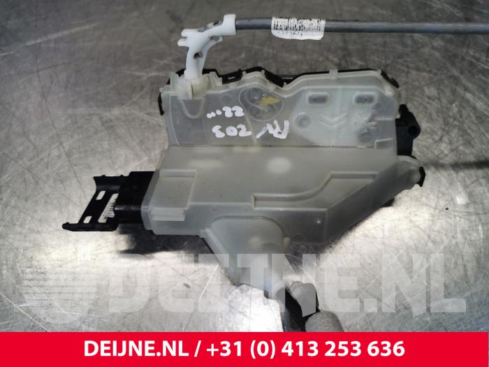 Peugeot Expert Door lock mechanism 2-door, right O152073