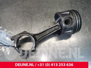 Ford Transit Zuiger O152110 foto 2