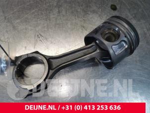Ford Transit Zuiger O152111 foto 2