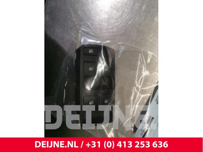 Opel Insignia Electric window switch O152122