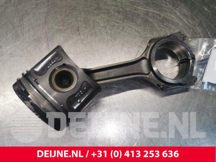 Ford Transit Kolben O152269