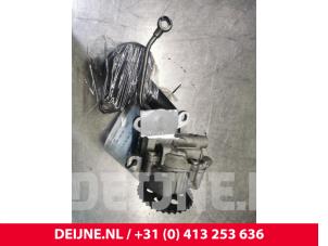Ford Transit Custom Oil pump O152324 photo 4