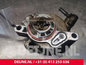 Citroen Jumpy Vacuum pump (diesel) O152408 photo 2