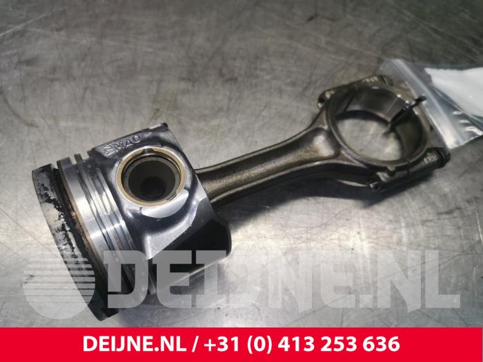 Gebruikte Zuiger Volkswagen Transporter Prijs € 96,80 Inclusief btw aangeboden door van Deijne Onderdelen Uden B.V.