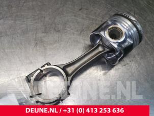 Volkswagen Transporter Kolben O152436 foto 2