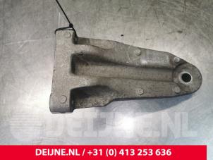 Gebruikte Motorrubber Ford Transit Prijs € 30,25 Inclusief btw aangeboden door van Deijne Onderdelen Uden B.V.