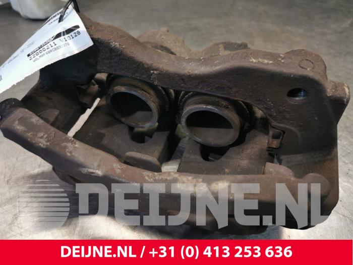 Opel Movano Remklauw (Tang) rechts-voor O152540