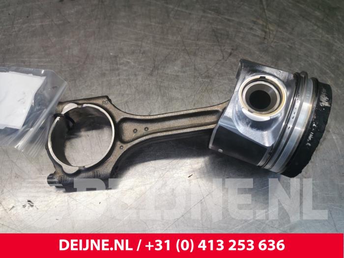 Volvo XC60 Kolben O152565