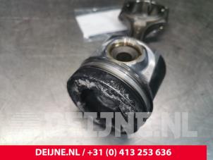 Volvo S80 Piston O152574 photo 3