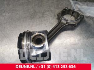 Volvo S80 Piston O152574 photo 2