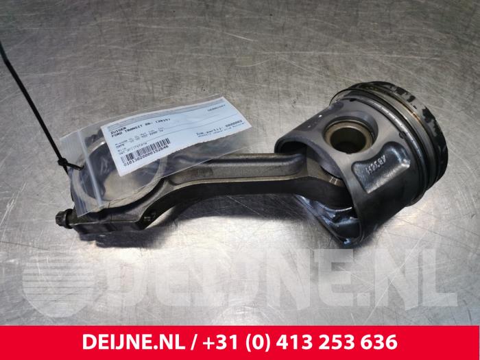 Gebruikte Zuiger Ford Transit Prijs € 211,75 Inclusief btw aangeboden door van Deijne Onderdelen Uden B.V.