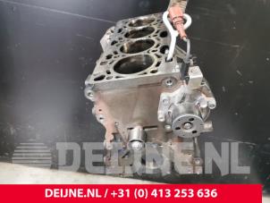Volkswagen Caddy Engine crankcase O152688 photo 4
