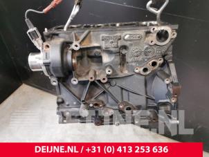 Volkswagen Caddy Engine crankcase O152688 photo 2