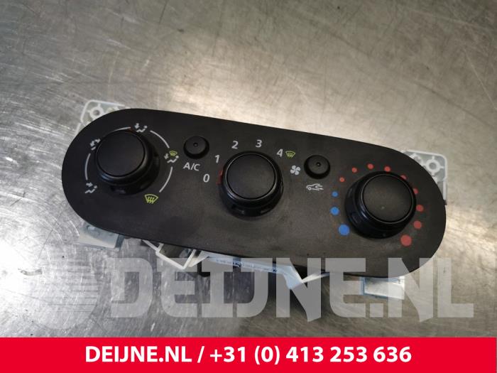 Opel Vivaro Heizung Bedienpaneel O152723