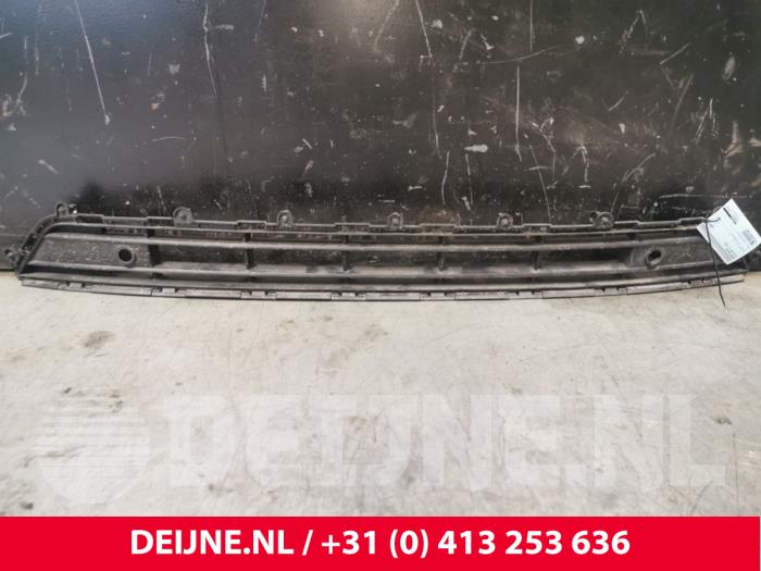 Volvo XC40 Bumper Rooster O153083