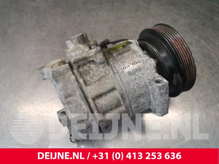 Gebruikte Aircopomp Volvo S80 (AR/AS) 3.2 24V Prijs € 175,00 Margeregeling aangeboden door van Deijne Onderdelen Uden B.V.