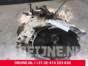 Volvo V50 Gearbox O153149 photo 2