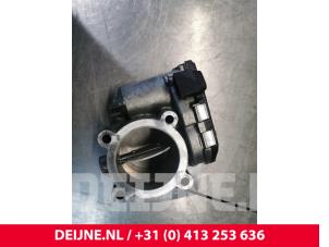 Mercedes Vito Gasklephuis O153154 foto 2