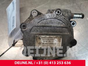 Mercedes Vito Vacuum pump (diesel) O153165 photo 3
