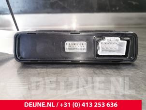 Tesla Model S Handrem Module O153203 foto 2